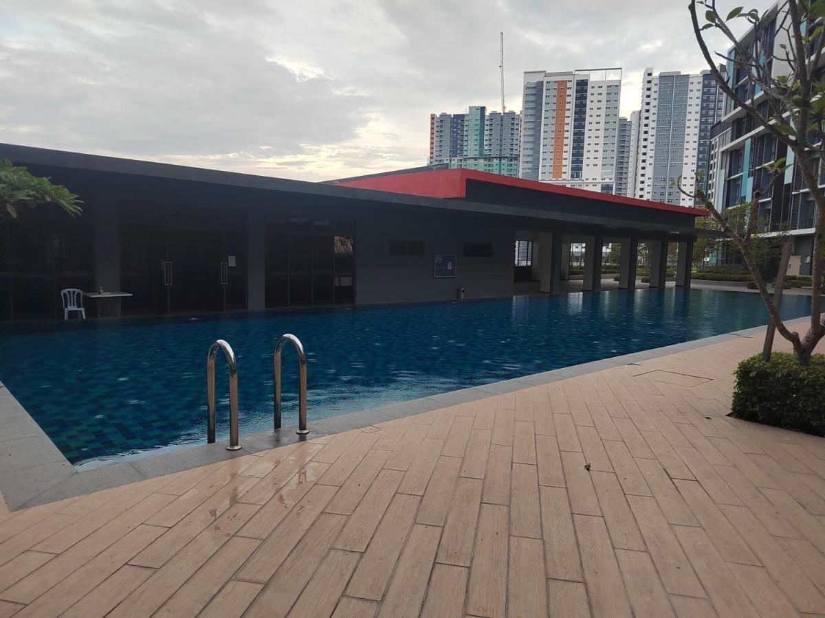 سيبانغ Studio Suite Homestay Klia المظهر الخارجي الصورة